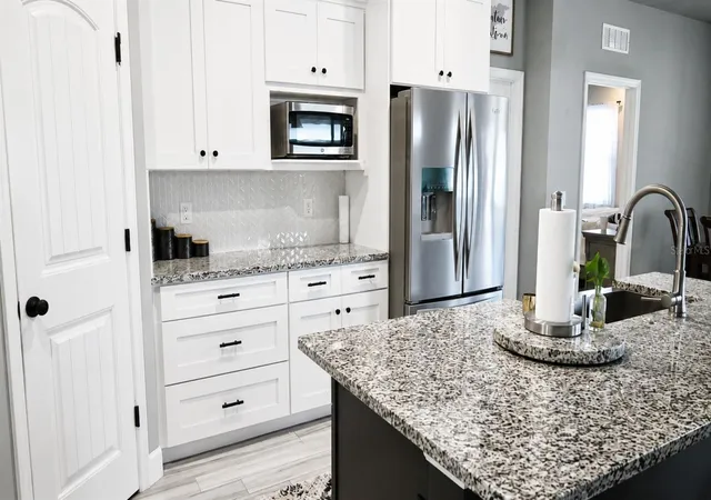 Photo 4 of Single family home for sale at 1960 SW 247th Way, Newberry, FL 32669 | MLS# GC542223 | Listing updated on 2026-09-02