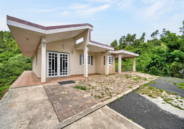 Photo 1 of Single family home for sale at Carr 814 Kmhm 40, Naranjito, PR 00719 | MLS# PR9122981 | Listing updated on 2026-08-06