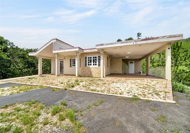 Photo 2 of Single family home for sale at Carr 814 Kmhm 40, Naranjito, PR 00719 | MLS# PR9122981 | Listing updated on 2026-08-06