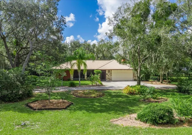 1st image of 1273 Scrub Jay Trl, Frostproof, FL 33843 | MLS# P4939415