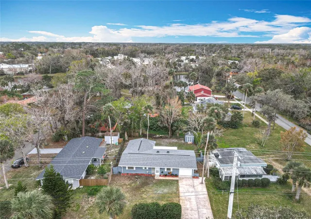 Photo 2 of Single family home for sale at 608 Powers Ave, Port Orange, FL 32127 | MLS# O6428097 | Listing updated on 2026-07-25