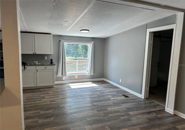 3rd image of 11882 Sw 58Th St, Webster, FL 33597 | MLS# OM729190