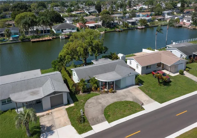2nd image of 4114 Sunray Dr, Holiday, FL 34691 | MLS# TB8532752
