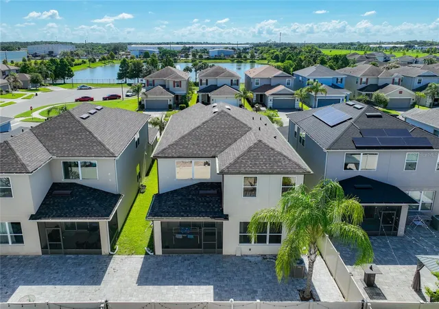 Photo 3 of Single family home for sale at 480 Rocky Grv Ln, Sanford, FL 32771 | MLS# O6428127 | Listing updated on 2026-09-03