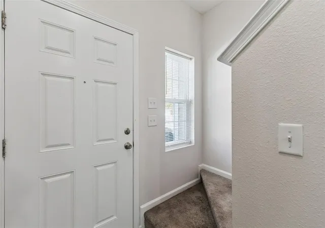 Photo 4 of Townhouse for sale at 3551 Rain Forest Dr W, Jacksonville, FL 32277 | MLS# O6428129 | Listing updated on 2026-09-21