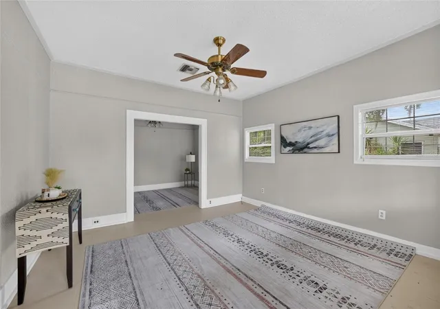 Photo 2 of Single family home for sale at 926 Ne 8th Avenue, Ocala, FL 34470 | MLS# OM729195 | Listing updated on 2026-09-12