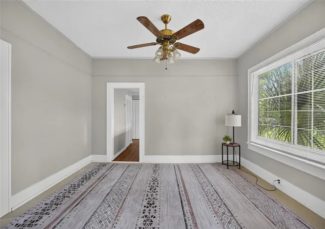 Photo 4 of Single family home for sale at 926 NE 8th Avenue, Ocala, FL 34470 | MLS# OM729195 | Listing updated on 2026-09-12