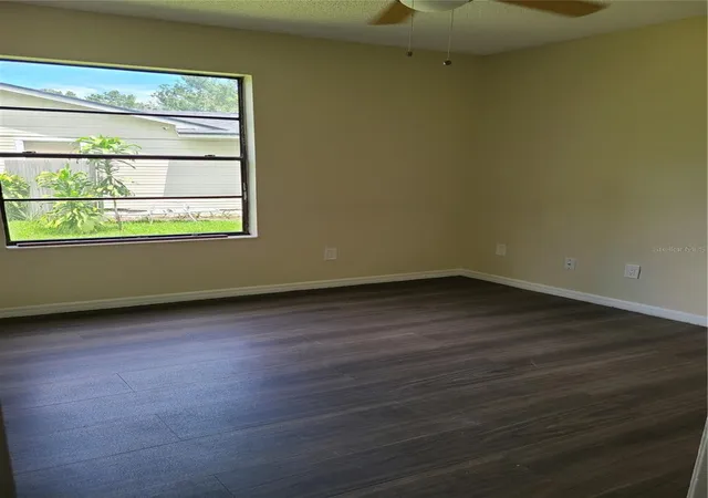 Listing Photo 5 - Condo for sale in building located at 5427 Peaco Pl, WINTER PARK, FL 32792