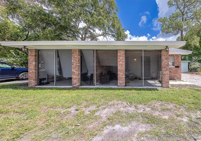 3rd image of 153 New York Ave, Dunedin, FL 34698 | MLS# TB8532775