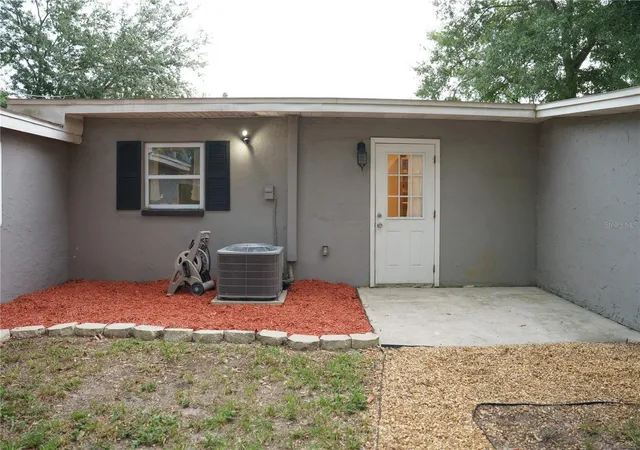 38th image of 10906 N Lantana Ave, Tampa, FL 33612 | MLS# TB8532791