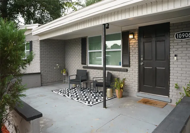 4th image of 10906 N Lantana Ave, Tampa, FL 33612 | MLS# TB8532791