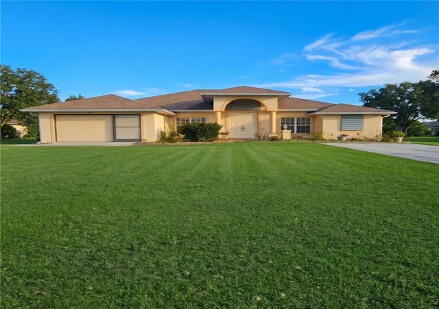 Photo 1 of Single family home for sale at 41 Pelton Cir, Port Charlotte, FL 33954 | MLS# C7528821 | Listing updated on 2026-09-27