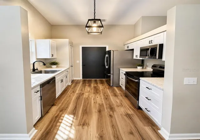Photo 3 of Sale Pending at 3604 NW 51st Terrace, Gainesville, FL 32606 | MLS# O6428152 | Listing updated on 2026-09-07