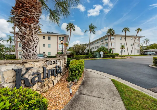 3rd image of 1235 S Highland Ave, Clearwater, FL 33756