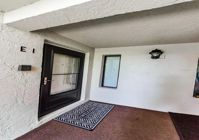 2nd image of 2575 Pine Ridge Wy S #E1, Palm Harbor, FL 34684 | MLS# TB8532803