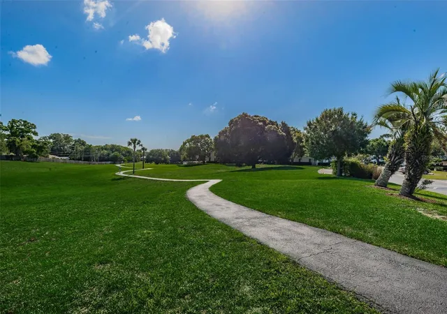 2nd image of 2575 Pine Ridge Wy S, PALM HARBOR, FL 34684