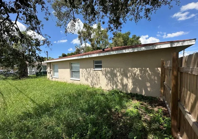 Photo 3 of Single family home for sale at 3613 E Chelsea St, Tampa, FL 33610 | MLS# TB8532805 | Listing updated on 2026-10-08