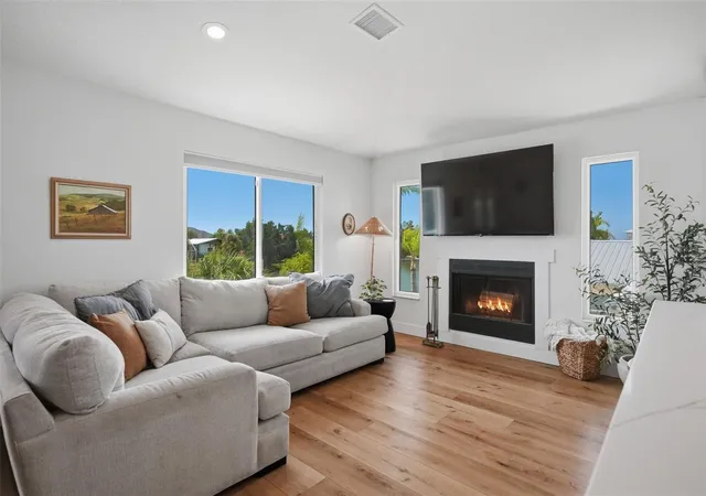Photo 5 of Single family home for sale at 3199 Azalea Dr, Hernando Beach, FL 34607 | MLS# TB8532817 | Listing updated on 2026-08-10