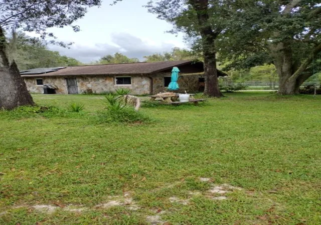Photo 3 of Single family home for sale at 18334 Spencer Rd, Odessa, FL 33556 | MLS# TB8532848 | Listing updated on 2026-09-24