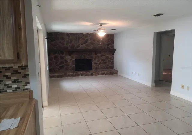 Photo 3 of Single family home for sale at 3740 Hawthorne Ln, Winter Park, FL 32792 | MLS# O6428202 | Listing updated on 2026-10-09