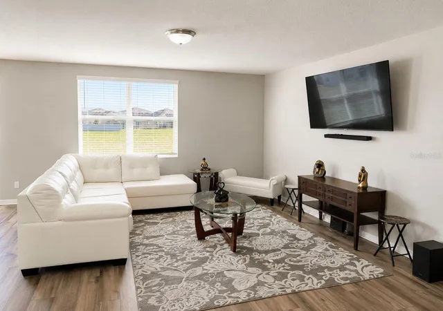 Photo 3 of Single family home for sale at 196 Towns Cir, Haines City, FL 33844 | MLS# O6428208 | Listing updated on 2026-08-14
