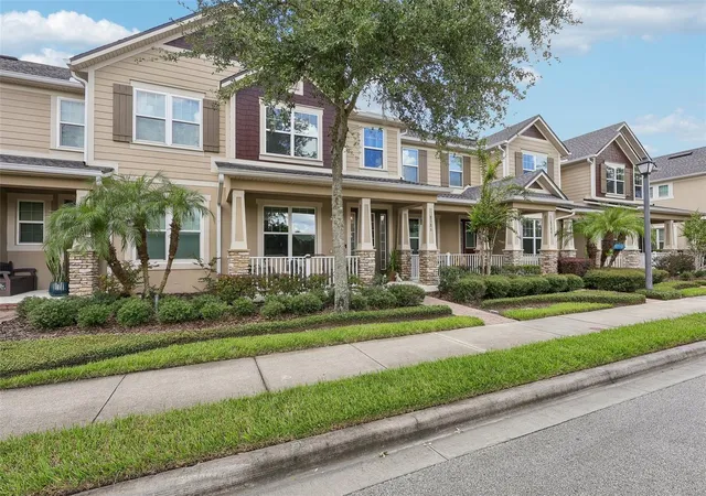 Photo 2 of Townhouse for sale at 8386 Iron Mountain Trl, Windermere, FL 34786 | MLS# S5154426 | Listing updated on 2026-09-21
