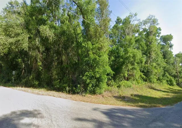 Photo 2 of Sale Pending at 6365 E Peach St, Inverness, FL 34452 | MLS# O6428210 | Listing updated on 2026-08-13