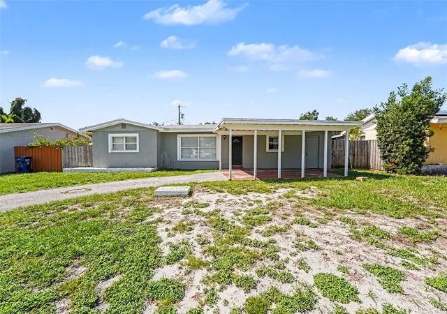 Photo 1 of Single family home for sale at 11428 75th Avenue, Seminole, FL 33772 | MLS# O6428213 | Listing updated on 2026-09-15