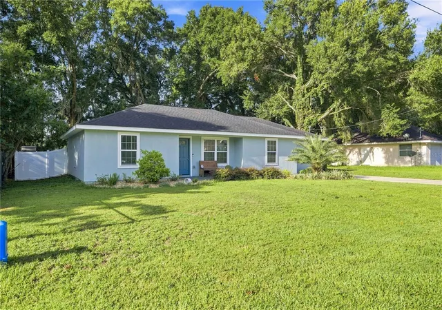 2nd image of 1864 Ne 126th Ln, Anthony, FL 32617 | MLS# OM729210