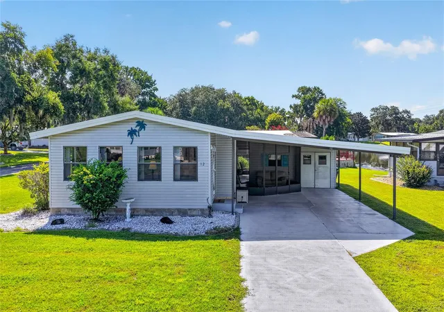 Photo 1 of Manufactured home for sale at 12 N Bobwhite Rd, Wildwood, FL 34785 | MLS# G5115559 | Listing updated on 2026-09-23
