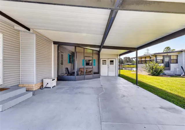 Photo 4 of Manufactured home for sale at 12 N Bobwhite Rd, Wildwood, FL 34785 | MLS# G5115559 | Listing updated on 2026-09-23