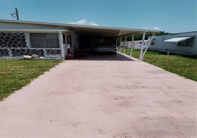 2nd image of 2904 Las Vegas Blvd, Sebring, FL 33870 | MLS# O6428223