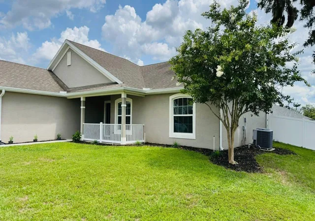 Photo 4 of Single family home for sale at 162 NW 44th Street, Ocala, FL 34475 | MLS# OM729214 | Listing updated on 2026-08-28