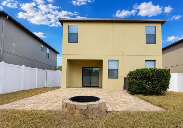 Photo 3 of Single family home for sale at 20028 Satin Leaf Ave, Tampa, FL 33647 | MLS# W7887990 | Listing updated on 2026-08-29