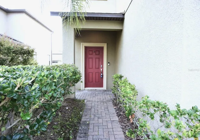 Photo 3 of Single family home for sale at 20028 Satin Leaf Ave, Tampa, FL 33647 | MLS# W7887990 | Listing updated on 2026-08-29