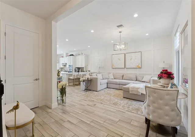 Photo 4 of Townhouse for sale at 8932 Bismarck Palm Dr, Winter Garden, FL 34787 | MLS# O6428241 | Listing updated on 2026-10-20