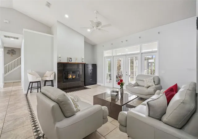 Photo 3 of Single family home for sale at 24920 SE Highway 450, Umatilla, FL 32784 | MLS# S5154436 | Listing updated on 2026-08-06