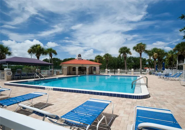 2nd image of 452 Bouchelle Dr, NEW SMYRNA BEACH, FL 32169