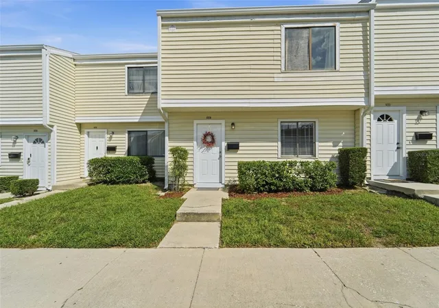 Photo 3 of Condo for sale at 247 Debora Ct #247, Altamonte Springs, FL 32701 | MLS# V4950407 | Listing updated on 2026-10-06