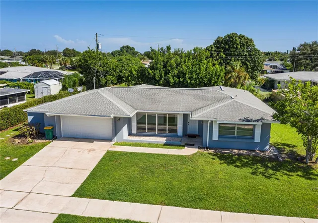 Photo 2 of Single family home for sale at 326 Wherley Ave Se, Port Charlotte, FL 33952 | MLS# C7528839 | Listing updated on 2026-09-15