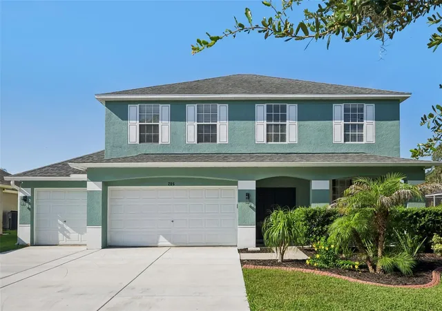 Photo 2 of Single family home for sale at 205 Rosana Dr, Brandon, FL 33511 | MLS# TB8532907 | Listing updated on 2026-07-28