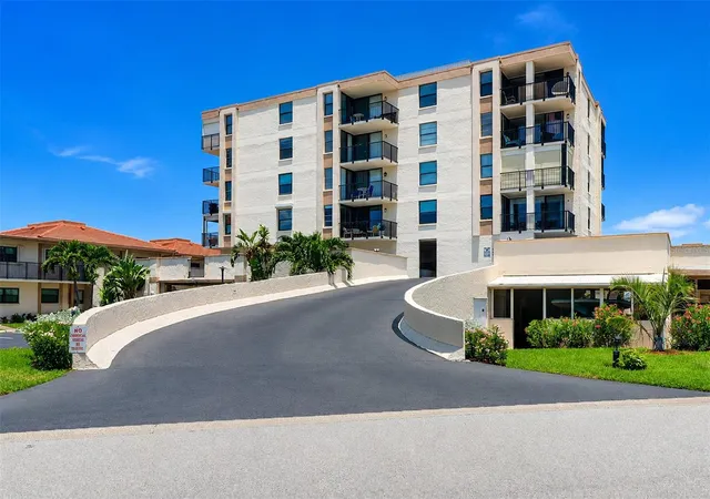 Photo 39 of Condo for sale at 6145 Sun Blvd #306, Saint Petersburg, FL 33715 | MLS# TB8532909 | Listing updated on 2026-08-02