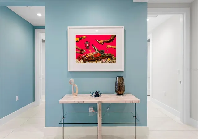 Photo 3 of Condo for sale at 275 1st Avenue S #3906, Saint Petersburg, FL 33701 | MLS# TB8532910 | Listing updated on 2026-10-02