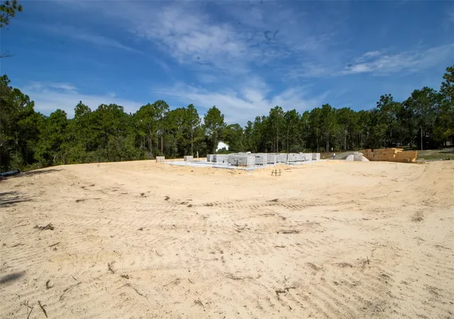 Photo 2 of Single family home for sale at 6162 W Conestoga St, Beverly Hills, FL 34465 | MLS# W7887993 | Listing updated on 2026-08-31