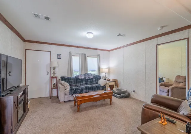 Photo 4 of Manufactured home for sale at 14668 NE 204th Place, Fort Mc Coy, FL 32134 | MLS# OM729217 | Listing updated on 2026-08-26