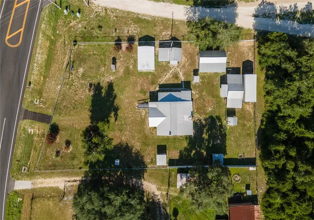 Photo 2 of Single family home for sale at 16490 E Highway 316, Fort Mc Coy, FL 32134 | MLS# OM729218 | Listing updated on 2026-08-26