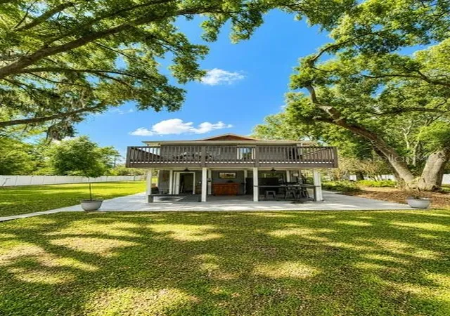 4th image of 17430 Blackwell Ln, Lutz, FL 33549 | MLS# TB8532914