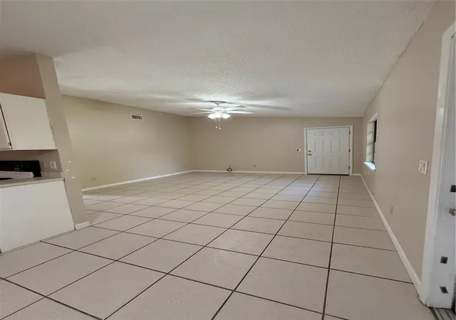 4th image of 1619 S High St, Deland, FL 32720 | MLS# O6428255