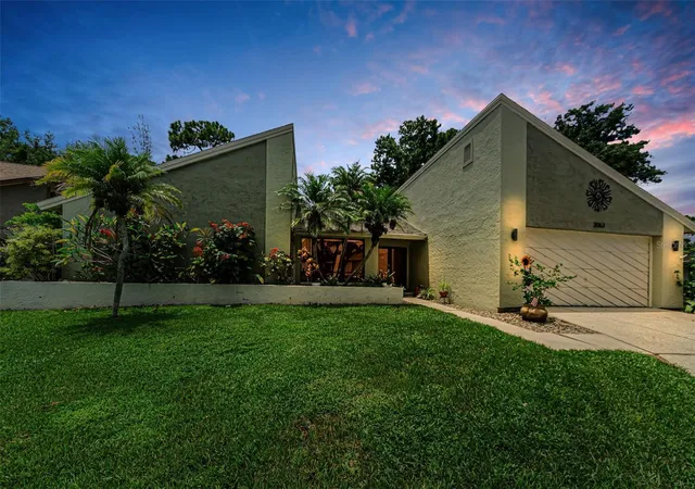 Photo 1 of Single family home for sale at 2063 Brookside Dr, Safety Harbor, FL 34695 | MLS# TB8532918 | Listing updated on 2026-08-20