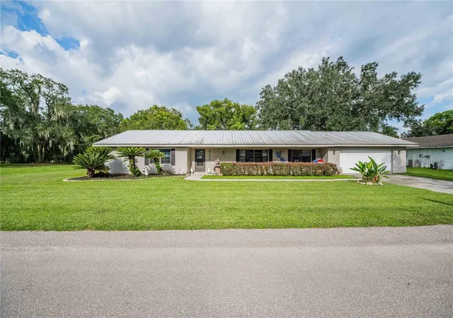 Photo 1 of Single family home for sale at 5934 Ridge Dr, Lakeland, FL 33813 | MLS# L4963808 | Listing updated on 2026-07-28
